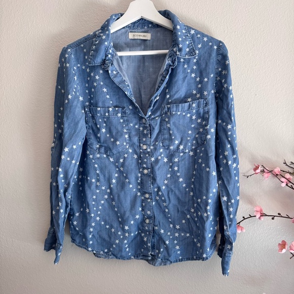 Malibu Tops - Eco Malibu Star Patterned Chambray Shirt